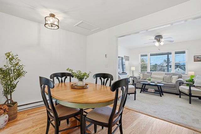 18 Delray Gdns, Northbridge, MA 01588