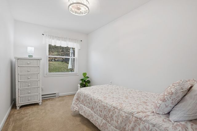 18 Delray Gdns, Northbridge, MA 01588