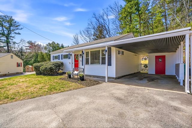 18 Delray Gdns, Northbridge, MA 01588