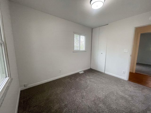 3201 E Bristol Street, Elkhart, IN 46514