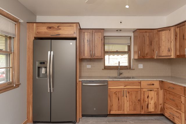 6408 W Raven Street 1, Chicago, IL 60631