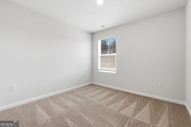 206 Norchester Avenue, Hogansville, GA 30230