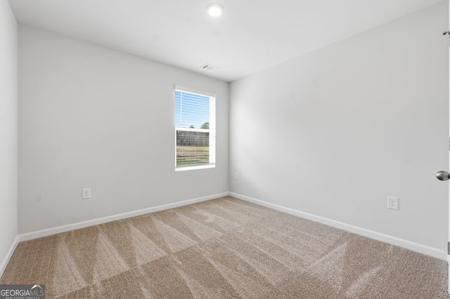 206 Norchester Avenue, Hogansville, GA 30230
