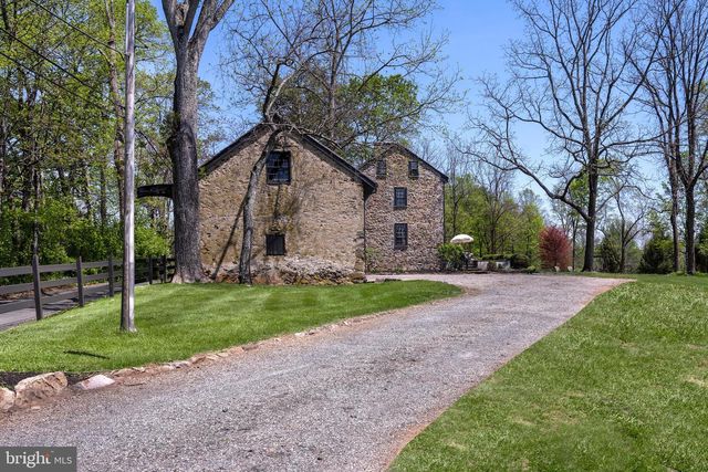 6324 PIDCOCK CREEK ROAD, New Hope, PA 18938