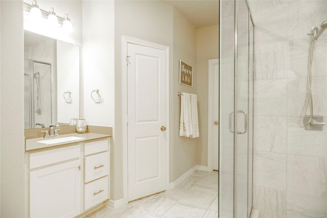 3419 Cabernet Shores Drive, Fulshear, TX 77441