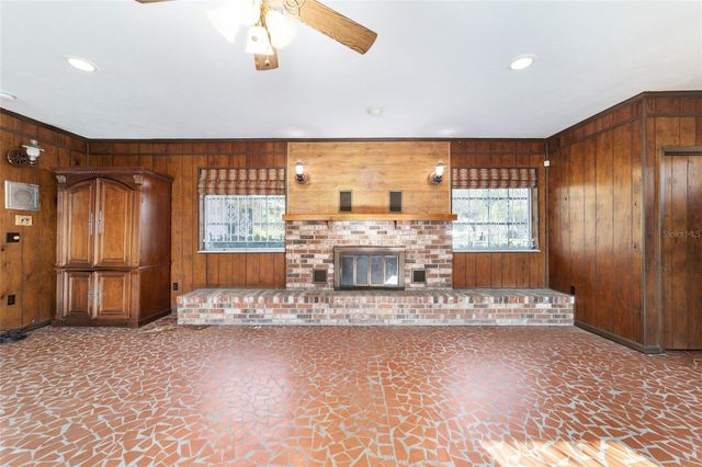 1904 NW 14TH STREET, Ocala, FL 34475