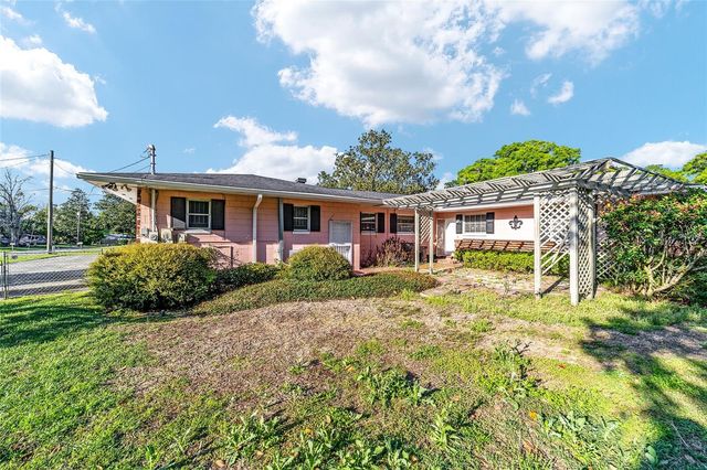 1904 NW 14TH STREET, Ocala, FL 34475