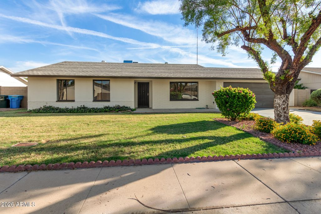 4717 E WILLOW Avenue, Phoenix, AZ 85032 — exterior