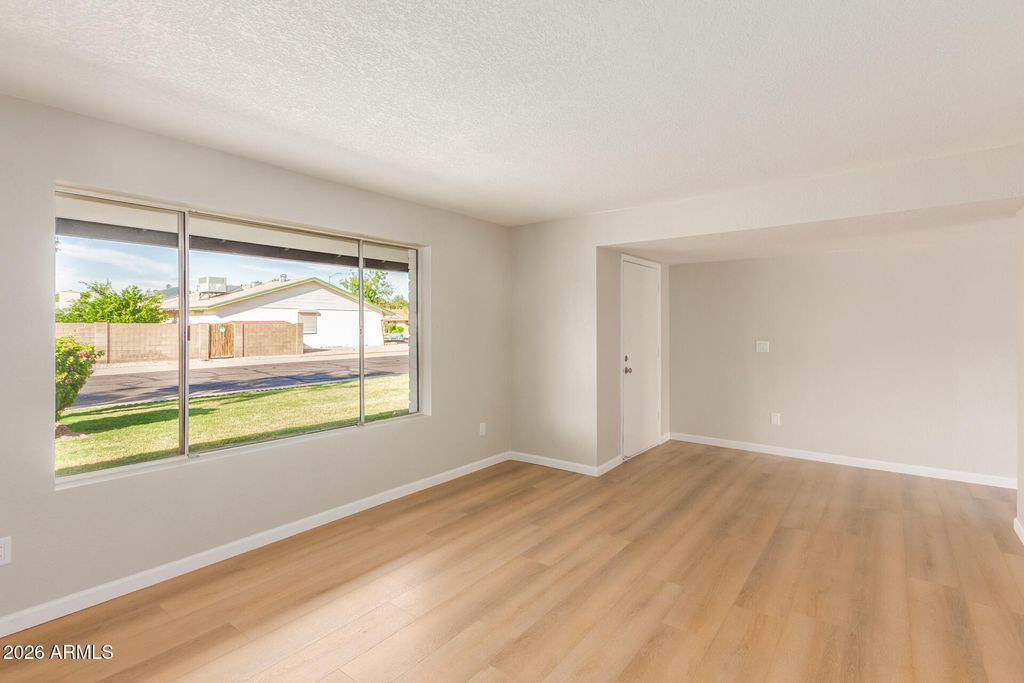 4717 E WILLOW Avenue, Phoenix, AZ 85032 — photo 4