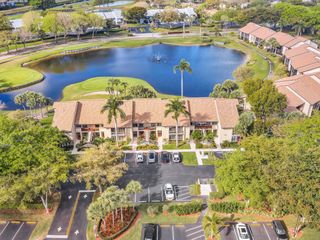 5056 Oakhill Lane 815, Delray Beach, FL 33484