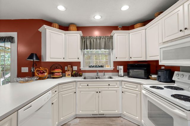 111 Shadowmoss Parkway, Charleston, SC 29414