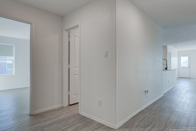 2658 Pechora Pipit St, New Braunfels, TX 78130