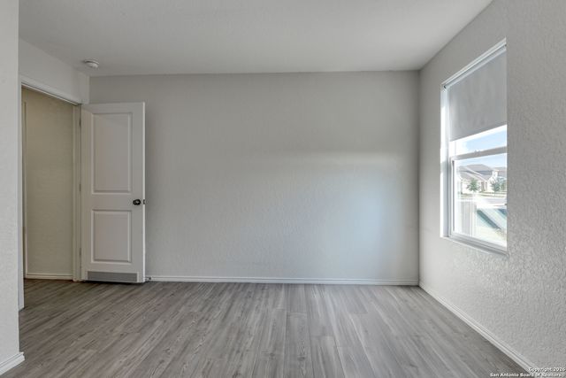 2658 Pechora Pipit St, New Braunfels, TX 78130