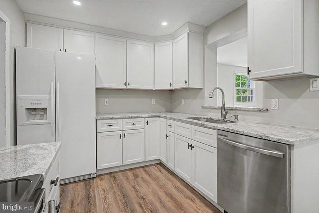 2202 AMHURST RD, Wilmington, DE 19803