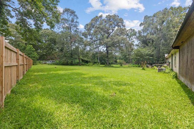 25545 Lakeshore Drive, Splendora, TX 77372