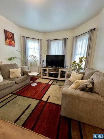 384 Morrissee Avenue, Haledon, NJ 07508