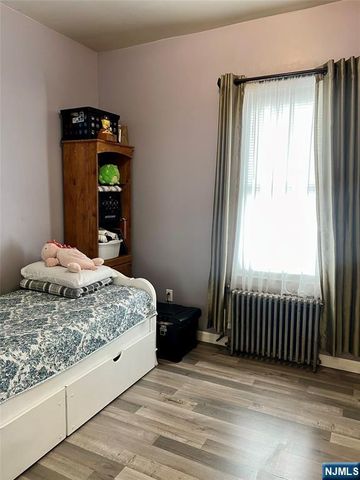 384 Morrissee Avenue, Haledon, NJ 07508