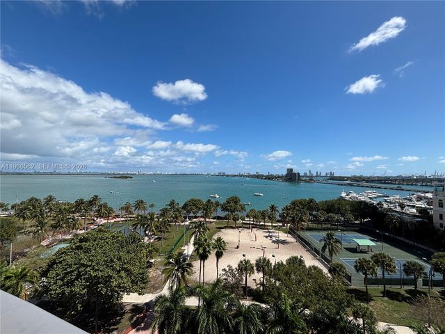 488 NE 18th St 802, Miami, FL 33132