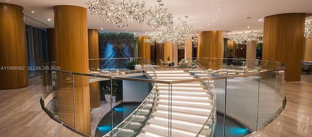 488 NE 18th St 802, Miami, FL 33132