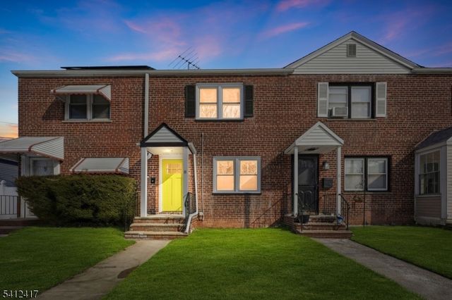 8 Edmund Pl, Irvington Twp., NJ 07111