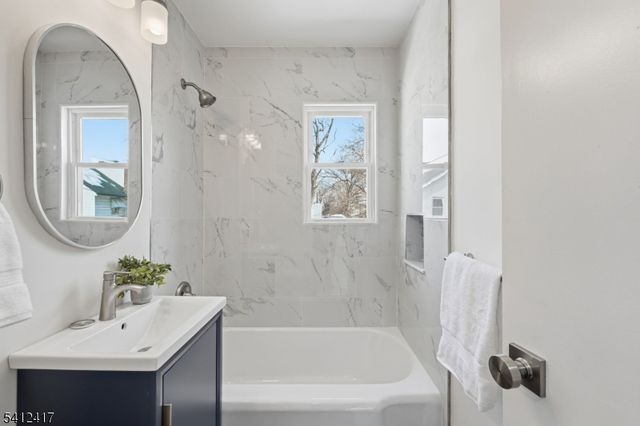 8 Edmund Pl, Irvington Twp., NJ 07111