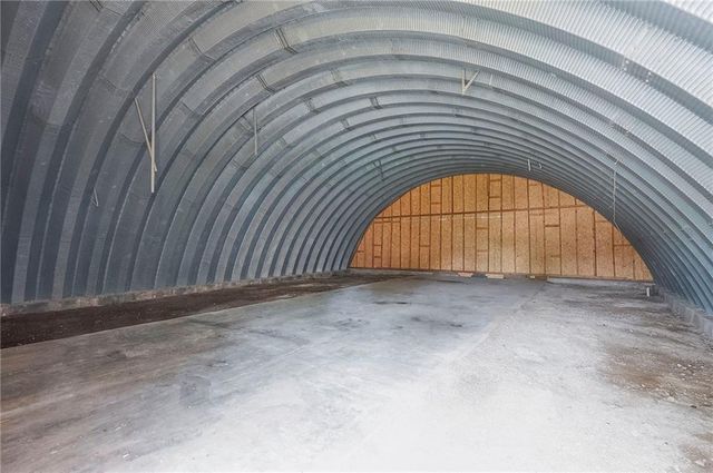 1129 NW US 50 Highway, Centerview, MO 64019