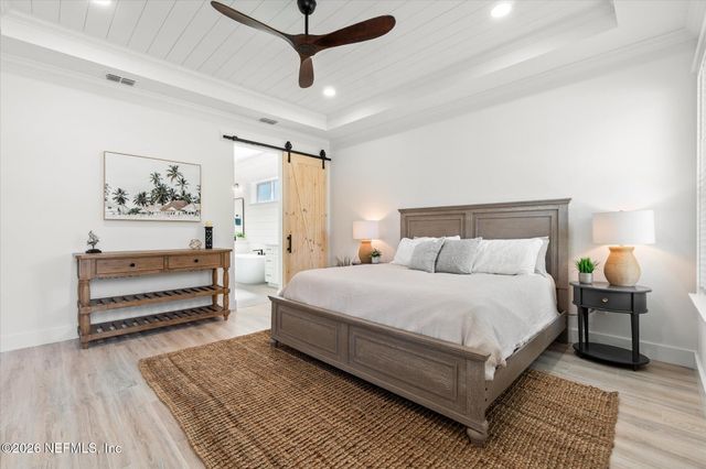 1005 6 Avenue N, Jacksonville Beach, FL 32250