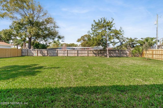 1005 6 Avenue N, Jacksonville Beach, FL 32250