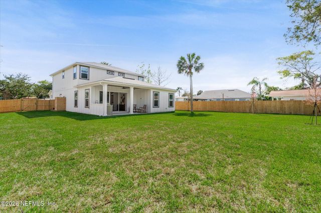 1005 6 Avenue N, Jacksonville Beach, FL 32250