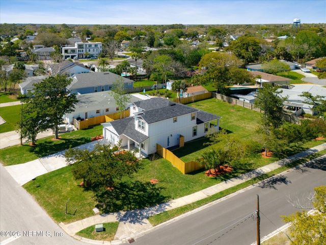 1005 6 Avenue N, Jacksonville Beach, FL 32250