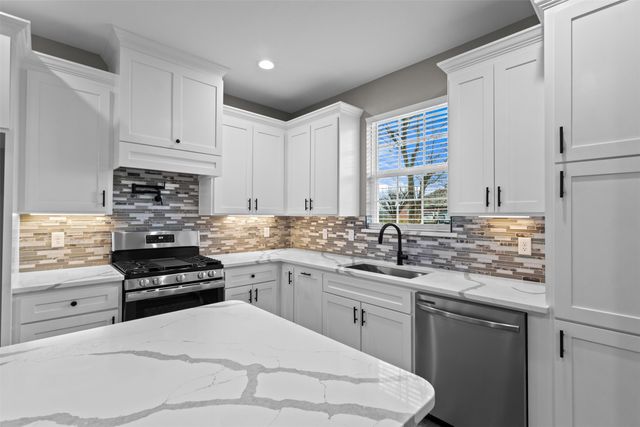 1408 E 1st North, Kaufman, TX 75142