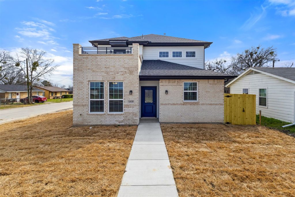 1408 E 1st North, Kaufman, TX 75142