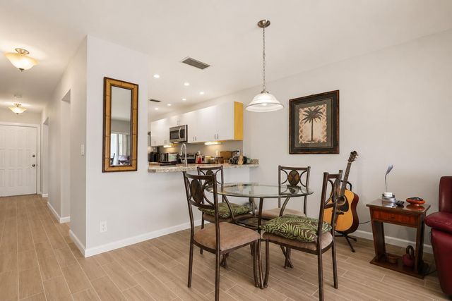 3408 Cypress Trail 104, West Palm Beach, FL 33417