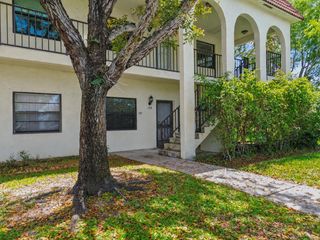 3408 Cypress Trail 104, West Palm Beach, FL 33417