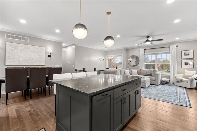 4608 SW 8th Street, Blue Springs, MO 64015