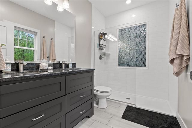 4608 SW 8th Street, Blue Springs, MO 64015