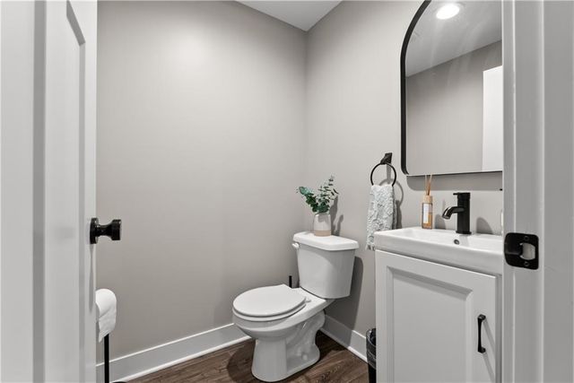 4608 SW 8th Street, Blue Springs, MO 64015