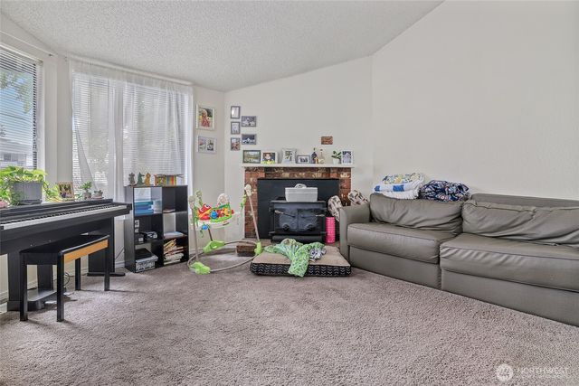 6310 49th Drive NE, Marysville, WA 98270