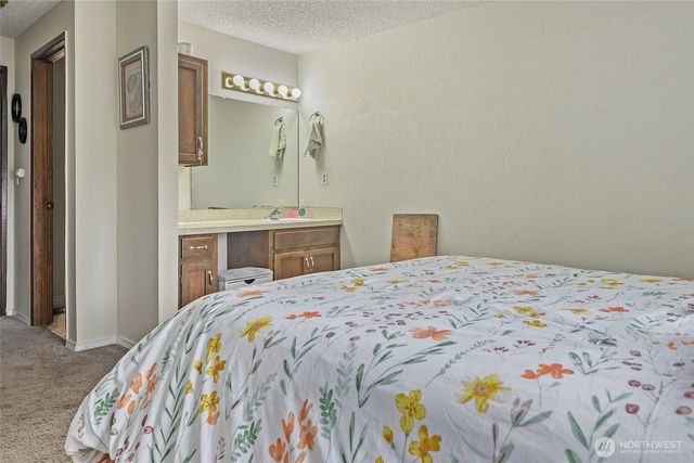 6310 49th Drive NE, Marysville, WA 98270