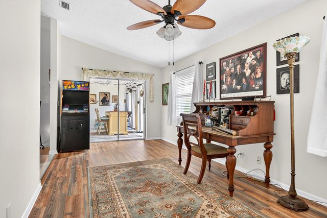 3862 Dafilee Circle, West Palm Beach, FL 33417