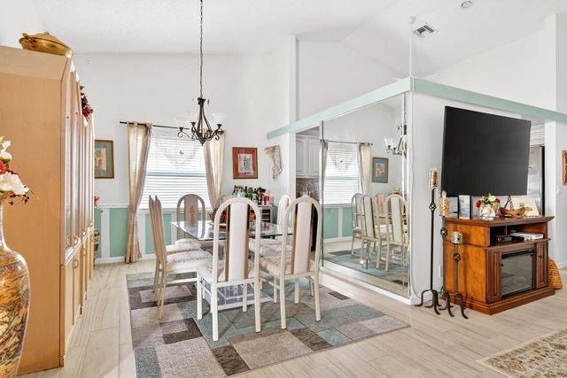 3862 Dafilee Circle, West Palm Beach, FL 33417