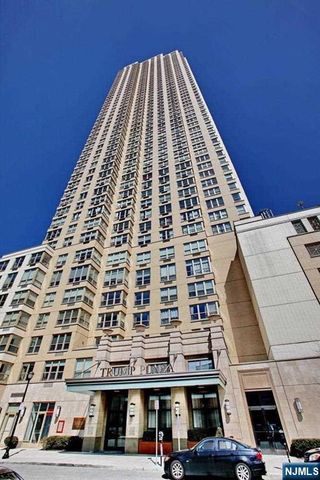 88 Morgan 3606, Jersey City, NJ 07302