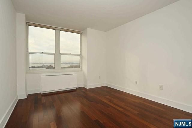 88 Morgan 3606, Jersey City, NJ 07302