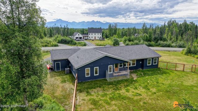 7355 E Narnia Circle, Palmer, AK 99645