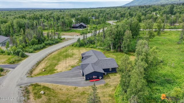 7355 E Narnia Circle, Palmer, AK 99645