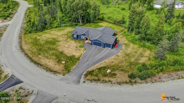 7355 E Narnia Circle, Palmer, AK 99645