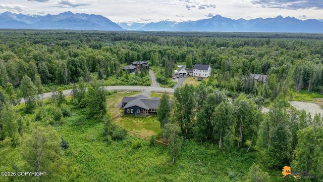 7355 E Narnia Circle, Palmer, AK 99645