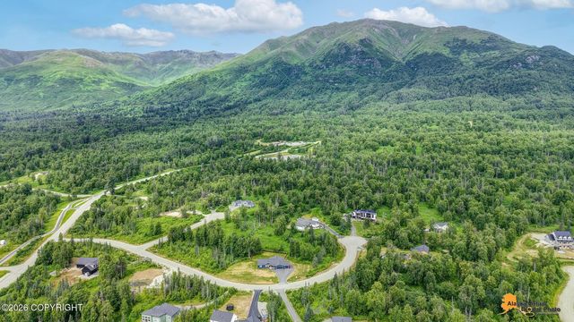 7355 E Narnia Circle, Palmer, AK 99645