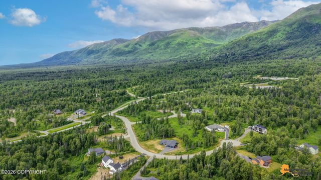7355 E Narnia Circle, Palmer, AK 99645