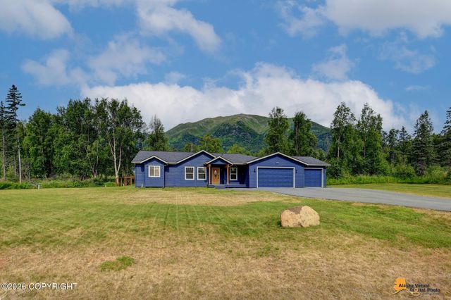7355 E Narnia Circle, Palmer, AK 99645
